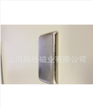 【單面磁鐵】的磁力折射效果表現(xiàn)在哪幾個方面？